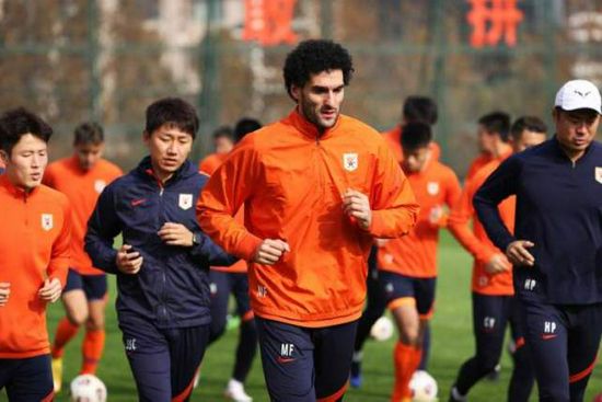 朱丽安·摩尔、小美人鱼加盟2025-04-16 《回声谷》首曝剧照！